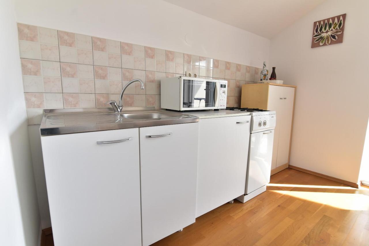 Nena Apartment Sukosan Ngoại thất bức ảnh