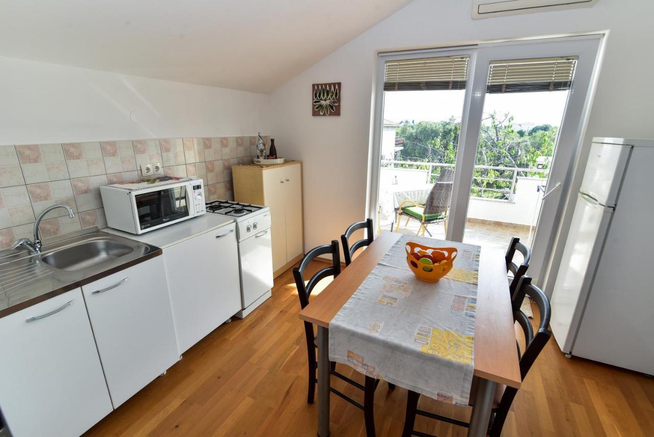 Nena Apartment Sukosan Ngoại thất bức ảnh