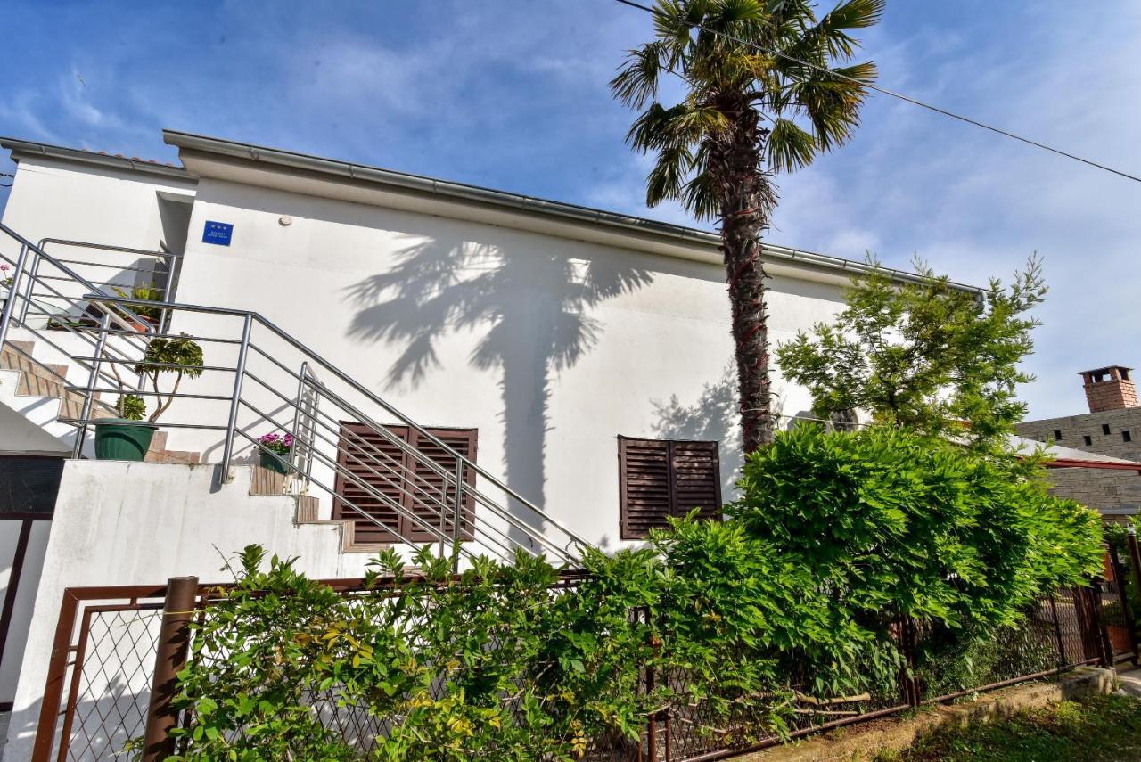 Nena Apartment Sukosan Ngoại thất bức ảnh